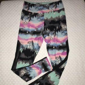 NWT Women’s fashion leggings size large 11-13